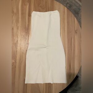 Babaton Aritzia Contour Ribbed Knit Strapless Dress